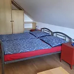 Egida Rez